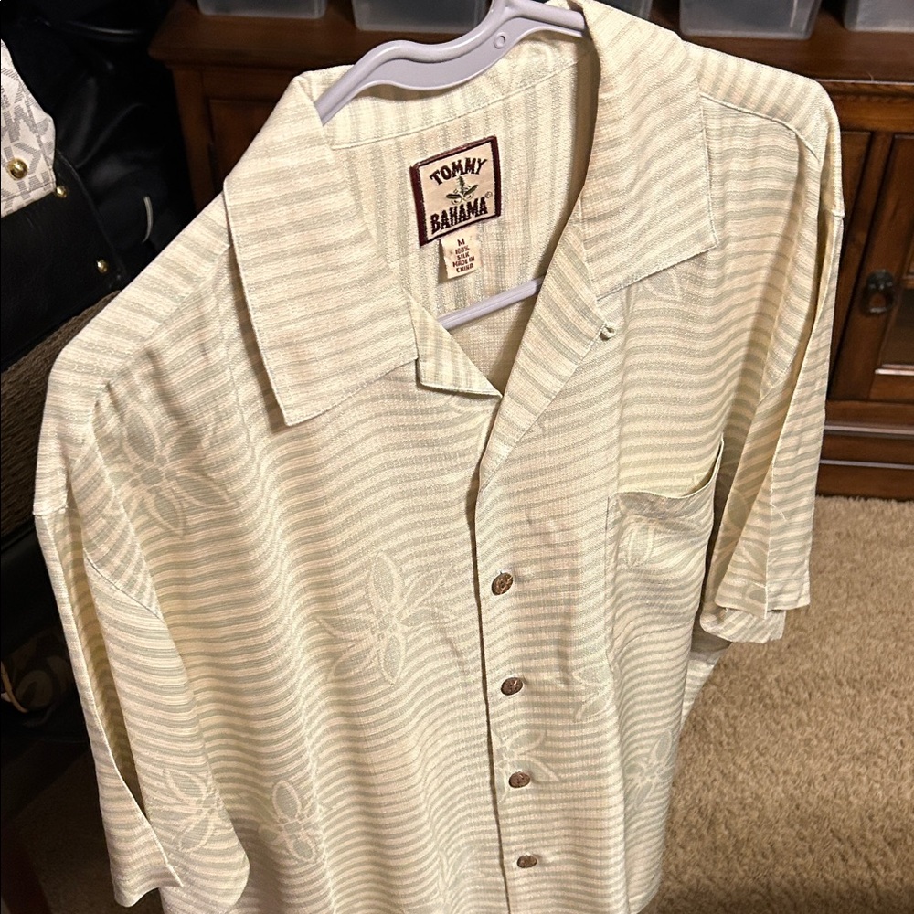 Tommy Bahama Beige Floral Shirt